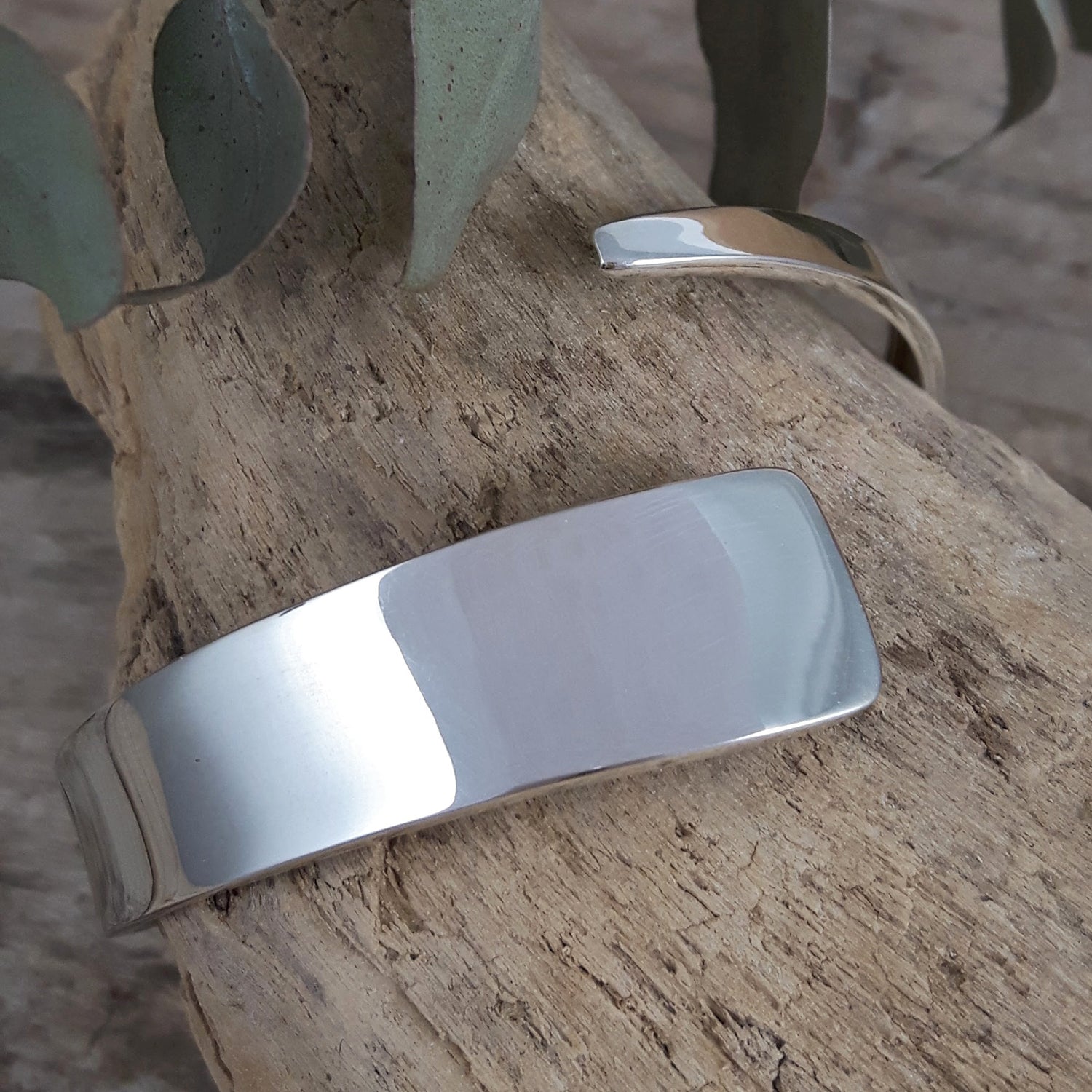 Divine Polished Silver Cuff