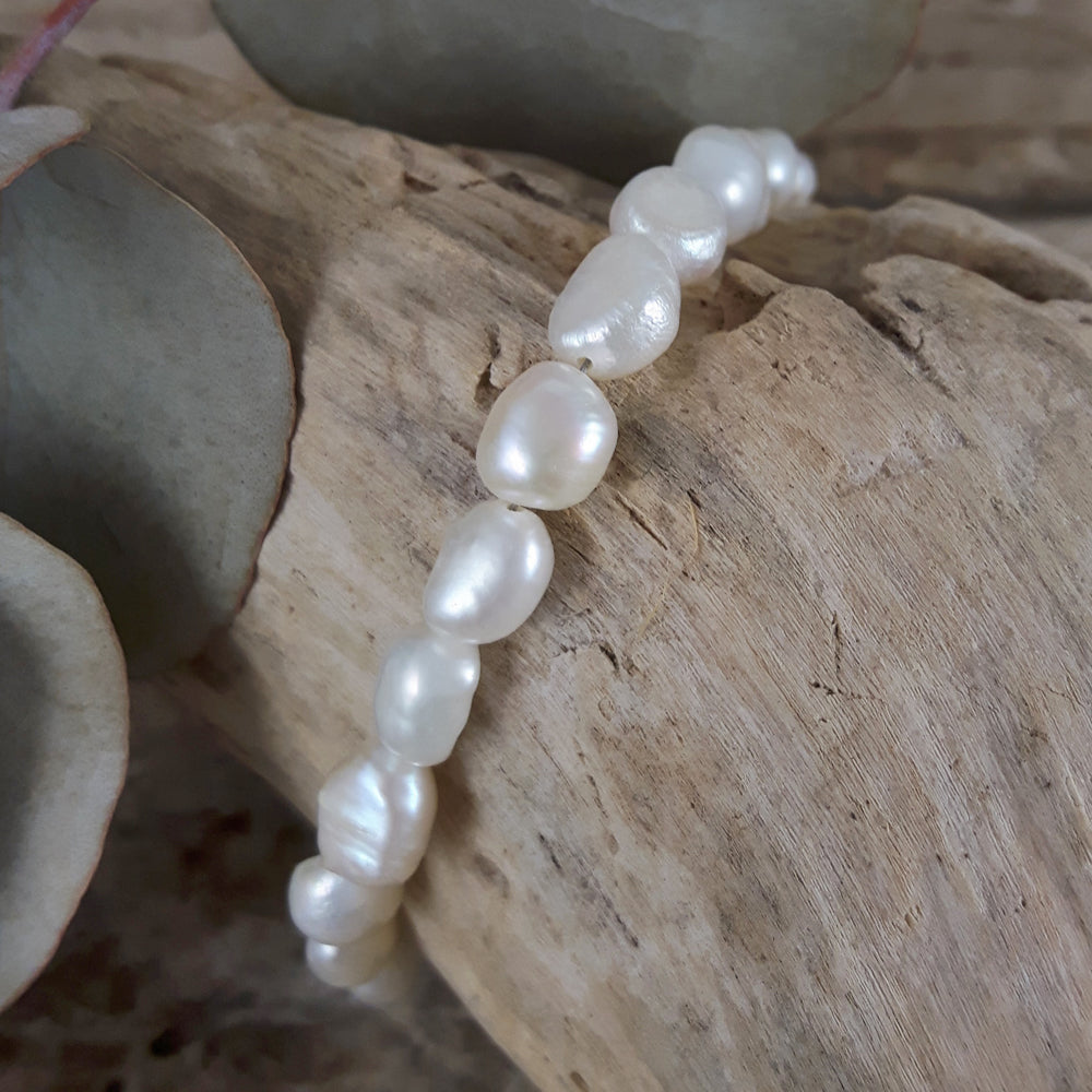 Elenita White Keishi Pearl Bracelet