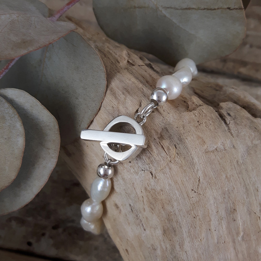 Elenita White Keishi Pearl Bracelet