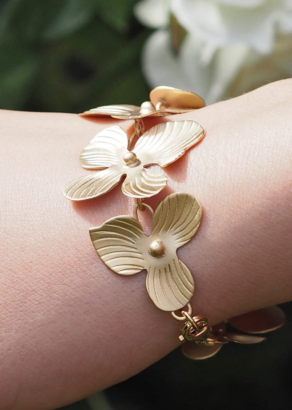 Viola Large Gold Bracelet