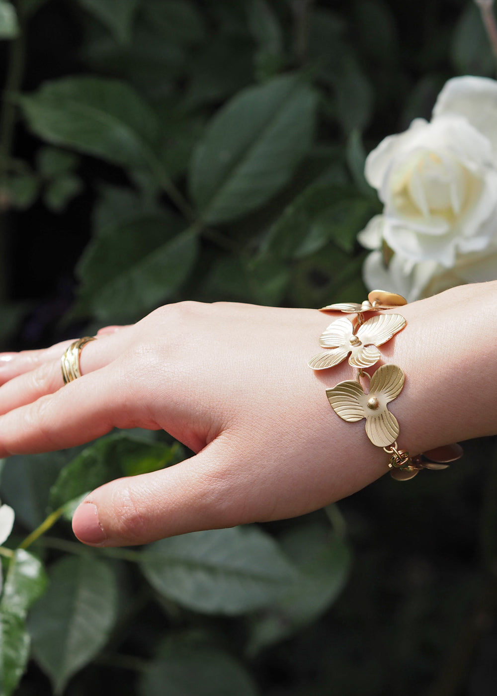 Viola Large Gold Bracelet