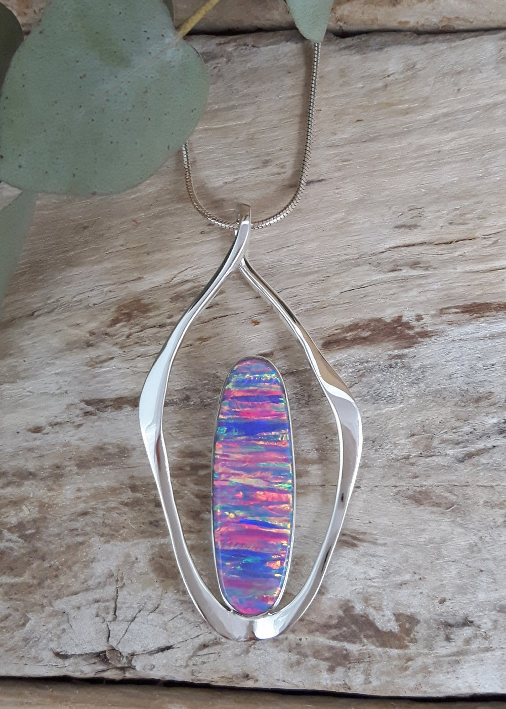 Flinder Lavender Flame Pendant