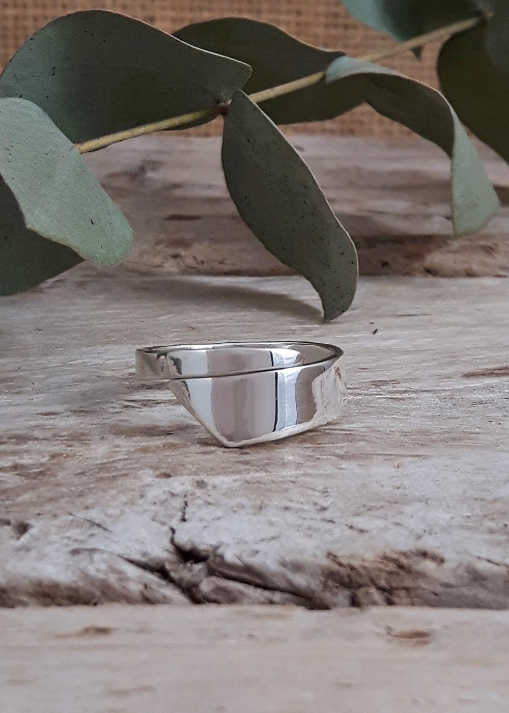 Foresta Vine Fine Polished Ring