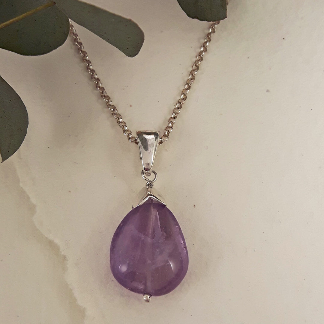 Lilith Amethyst Pendant