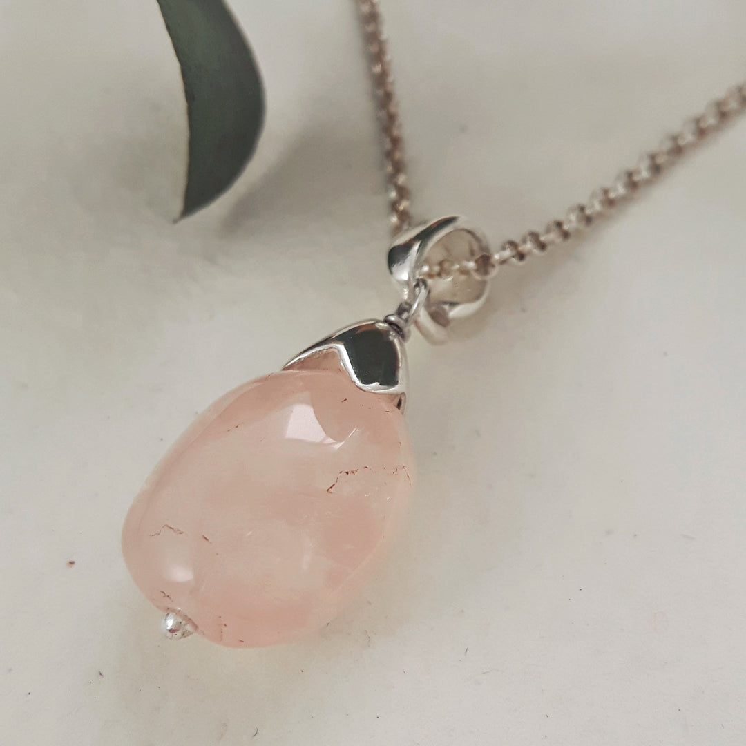 Lilith Rose Quartz Pendant