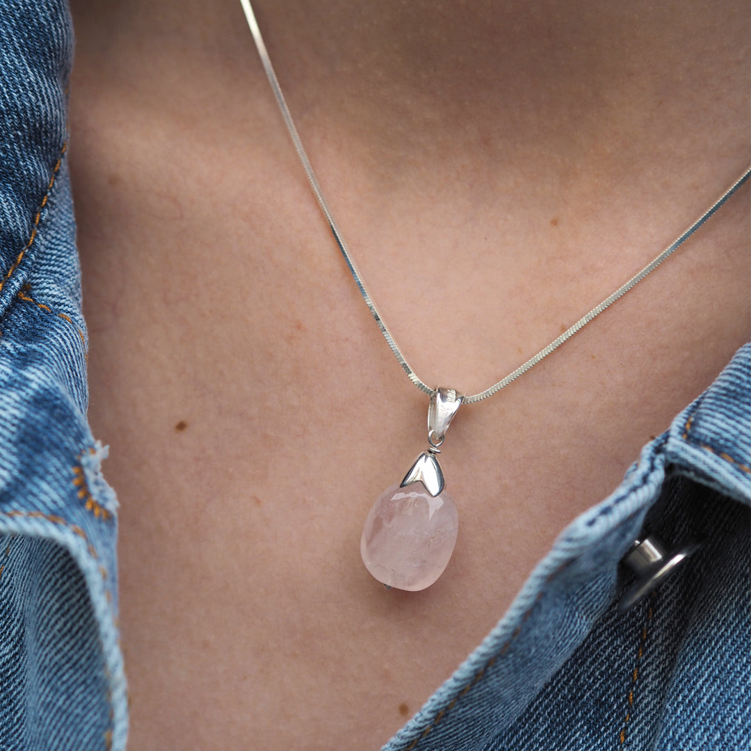 Lilith Rose Quartz Pendant