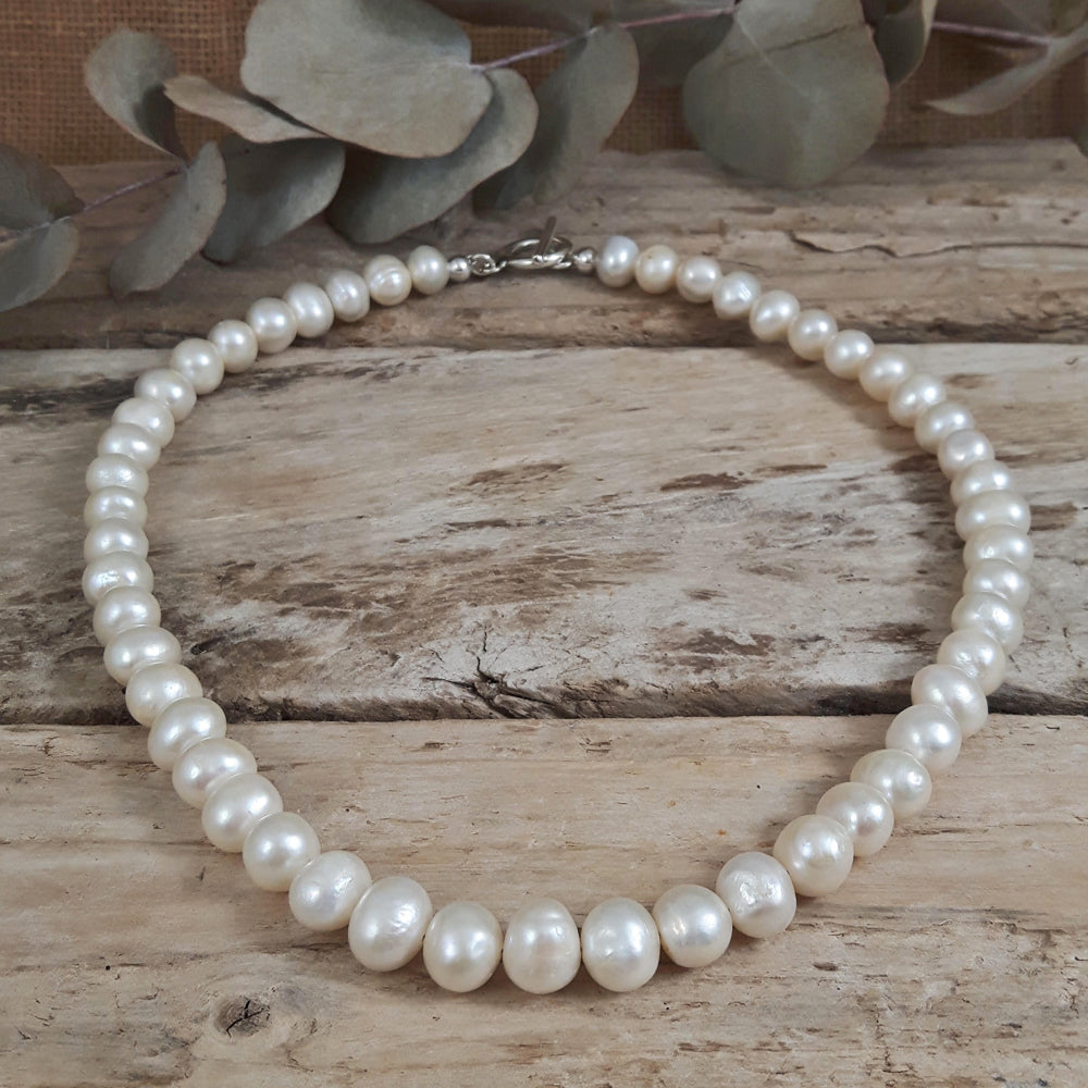 Mary Large White Pearl Necklace