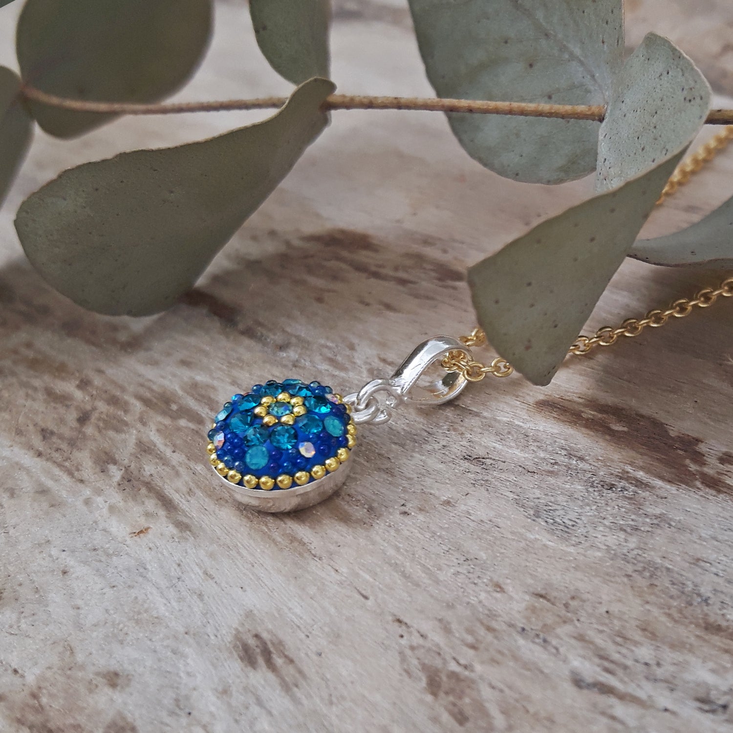 SAMPLE Allegra Sapphire Daisy Rd Mini Pendant