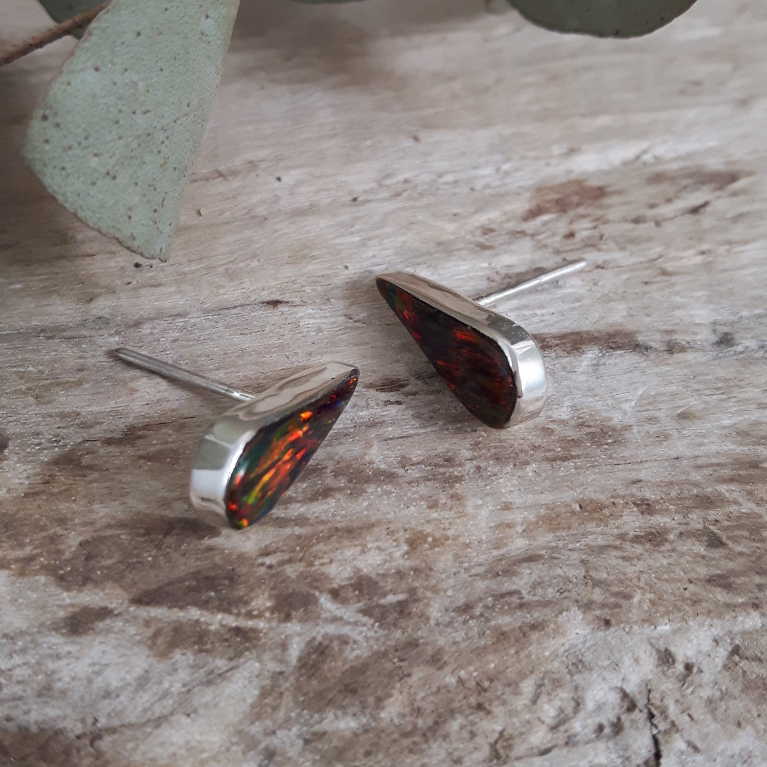 SAMPLE Flinder Red Petal Stud Earrings