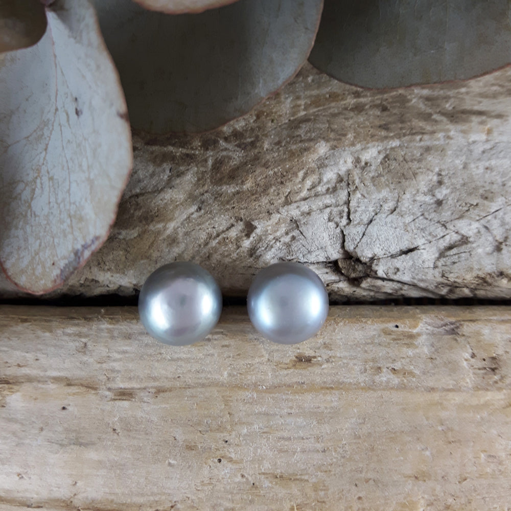 SAMPLE Dove Grey Pearl Large Stud Earrings