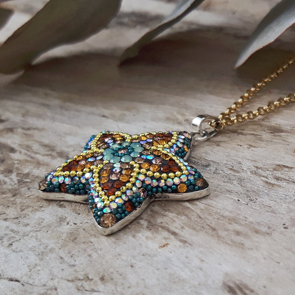 Allegra Fleur Vintage Dream Pendant