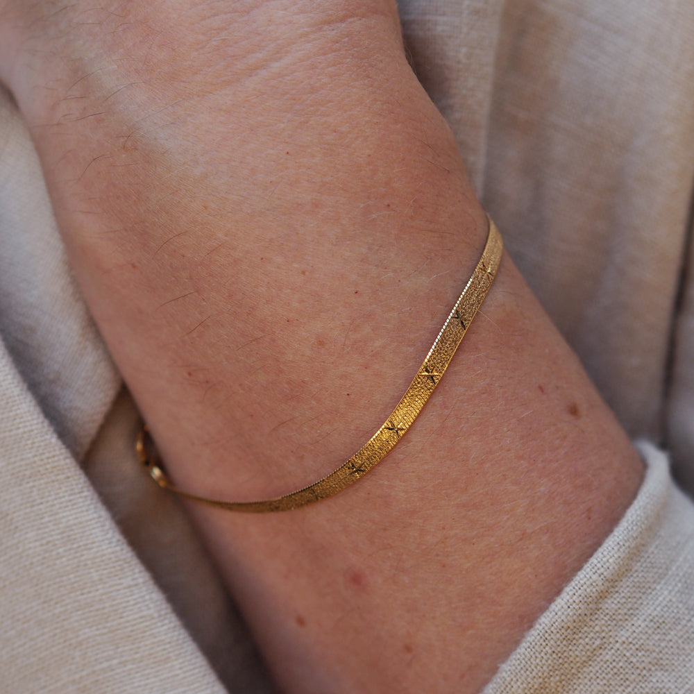 Star Snake Chain 18.5cm Medium Gold Bracelet