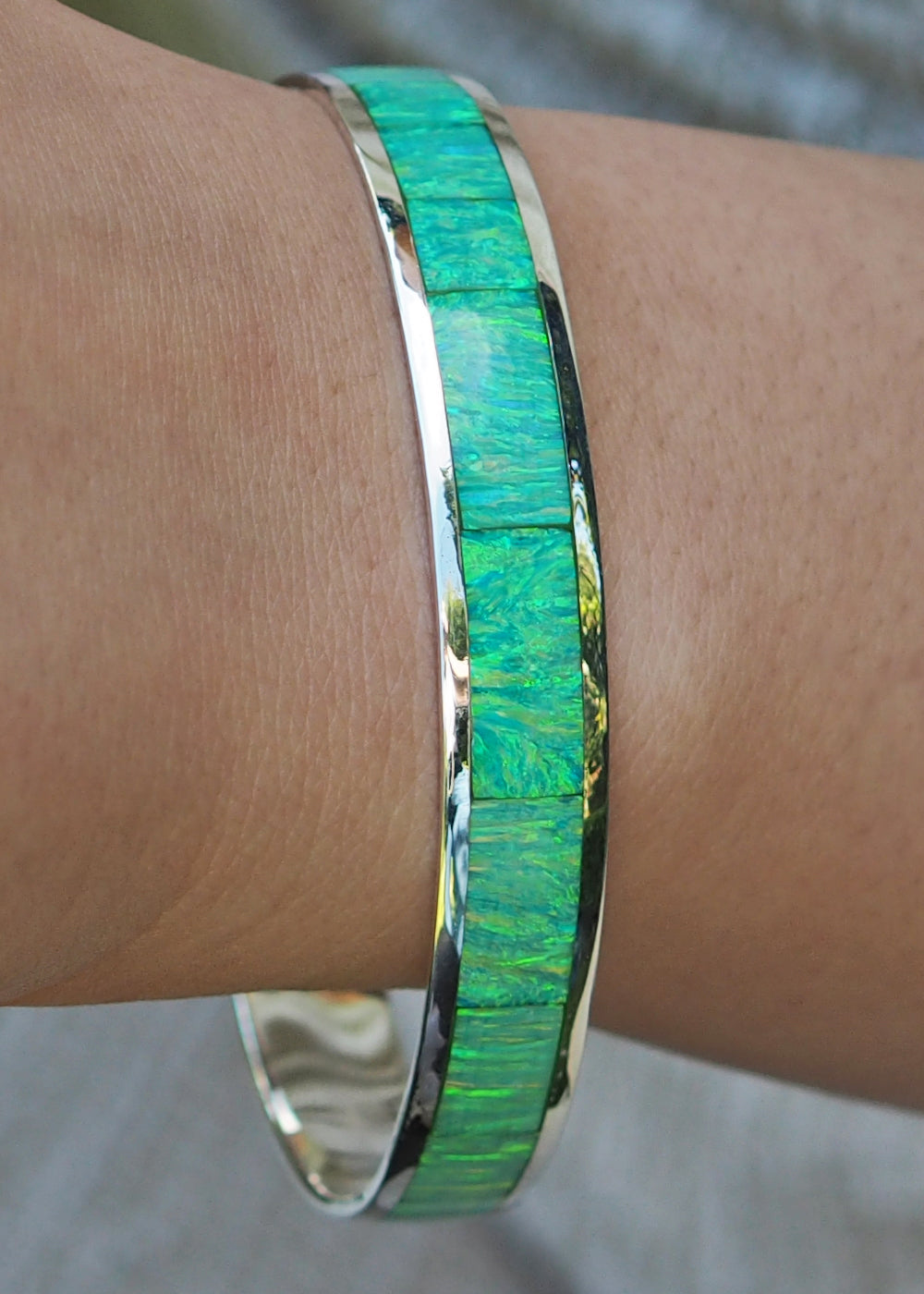 Flinder Green Wide Bangle