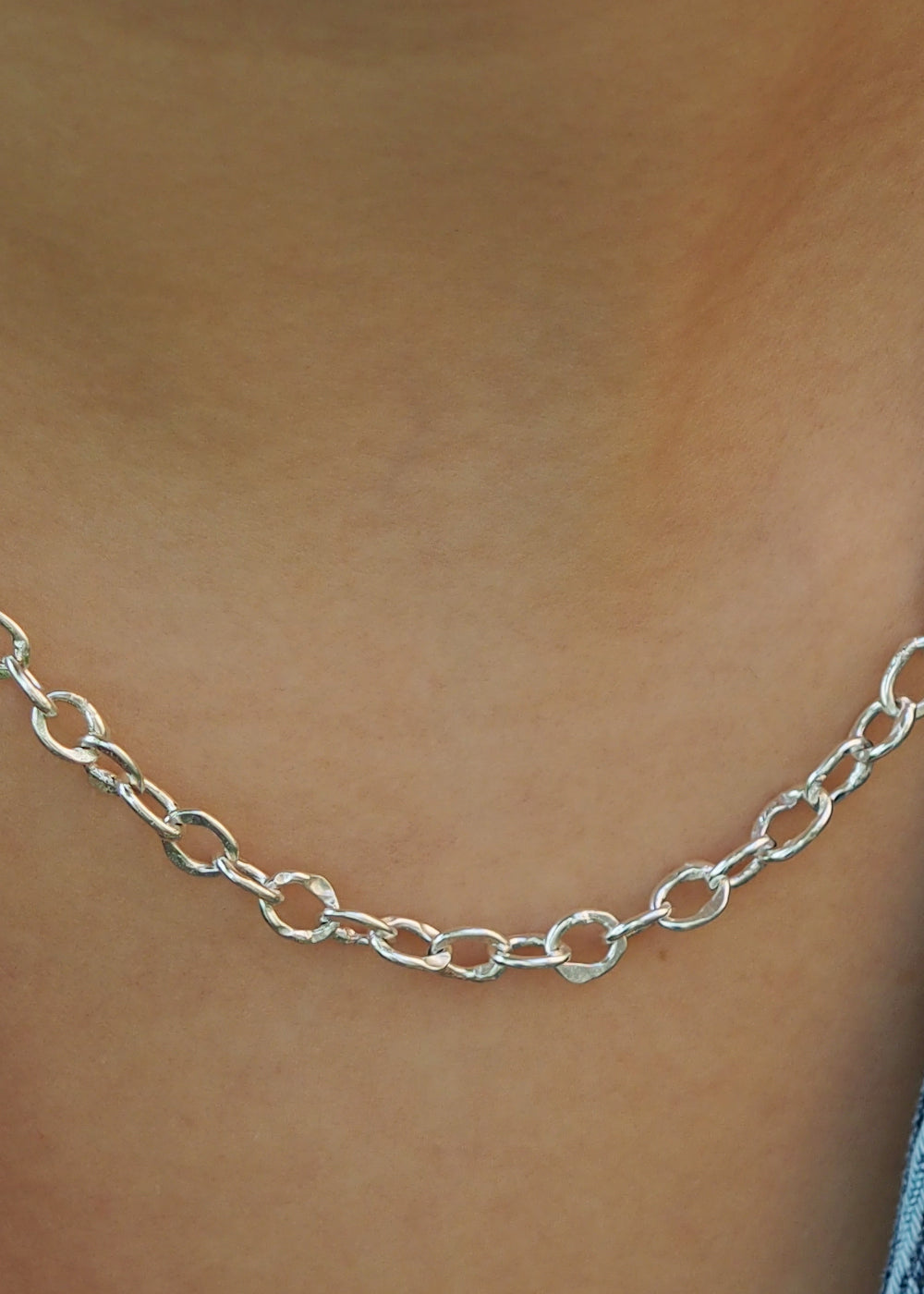 Foresta Fine Chain T-Bar Necklace