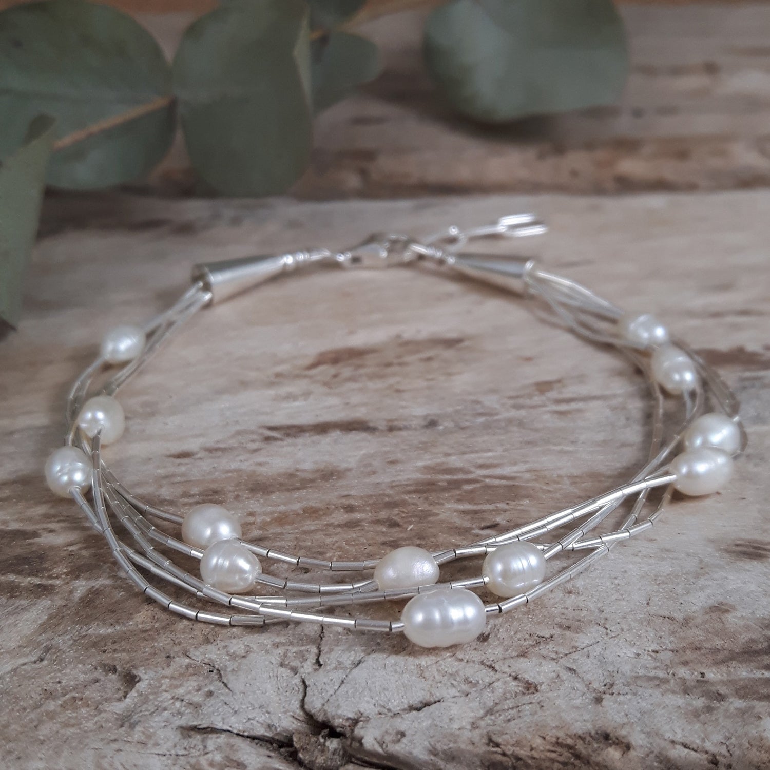 Evelyn 5 White Pearl Bracelet