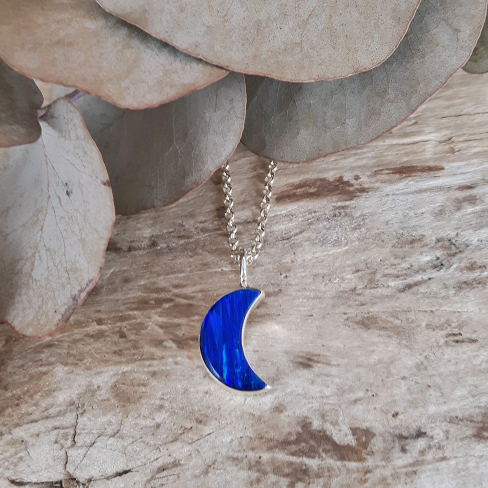 Flinder Blue Moon Pendant