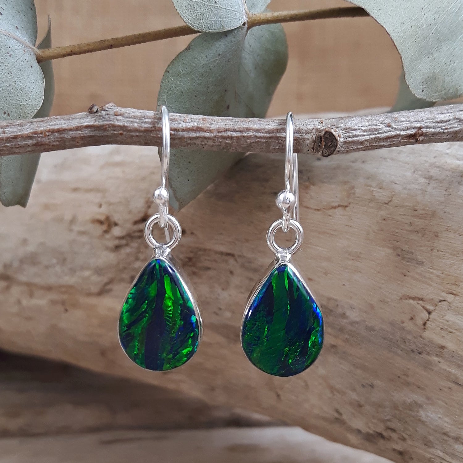 Flinder Emerald Renoir Drop Earrings