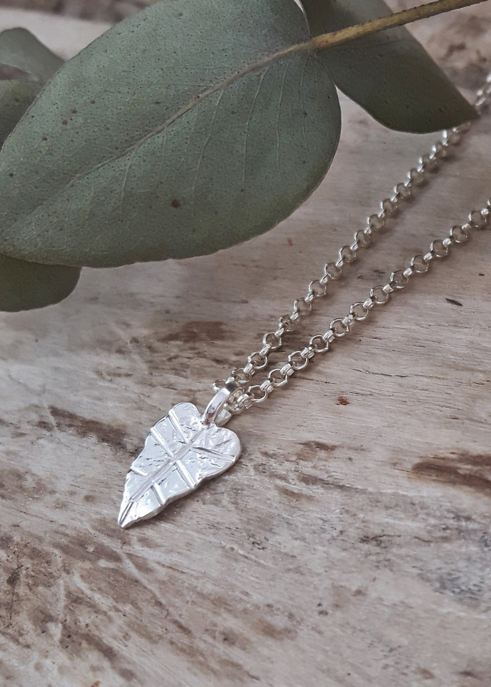 Foresta Tiny Taro Leaf Pendant