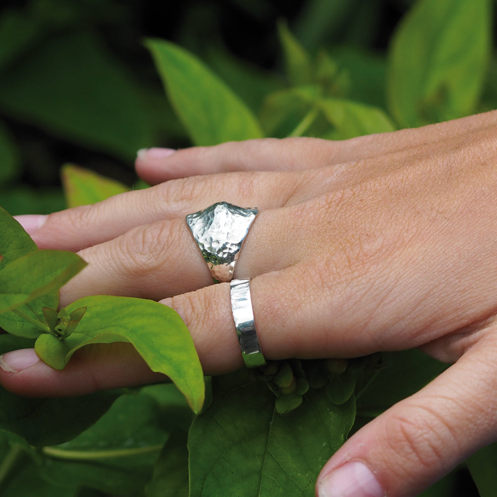 Foresta Duomo Hammered Ring