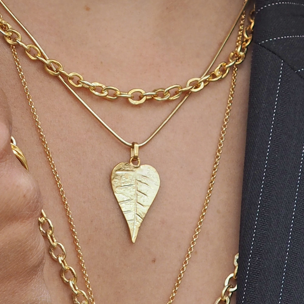 Foresta Gold Heart Leaf Pendant