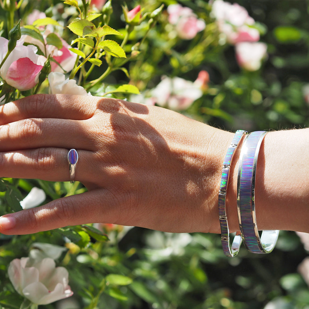 Flinder Signet Oval Lavender Ring