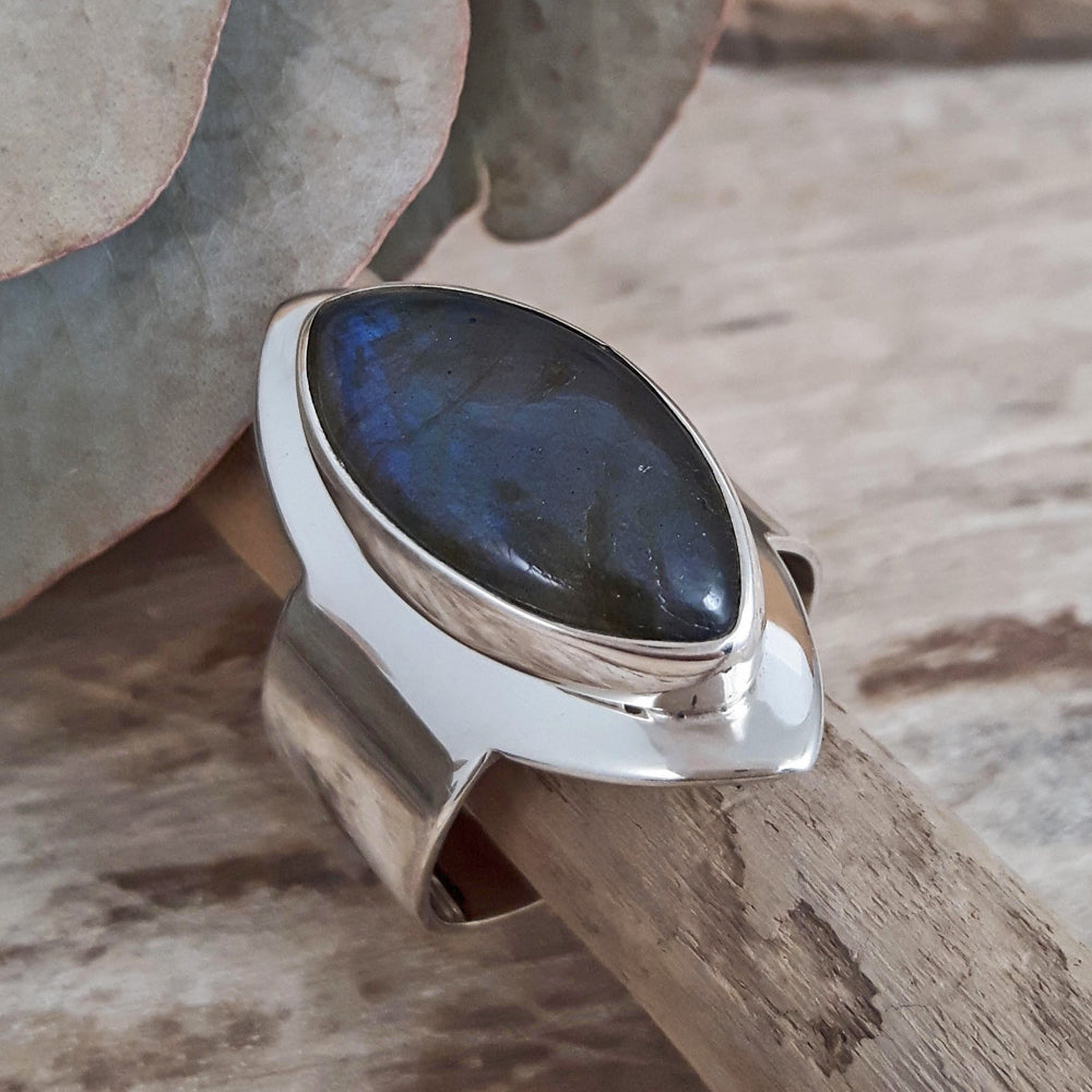 Monet Labradorite Marquise M Adjustable Ring A