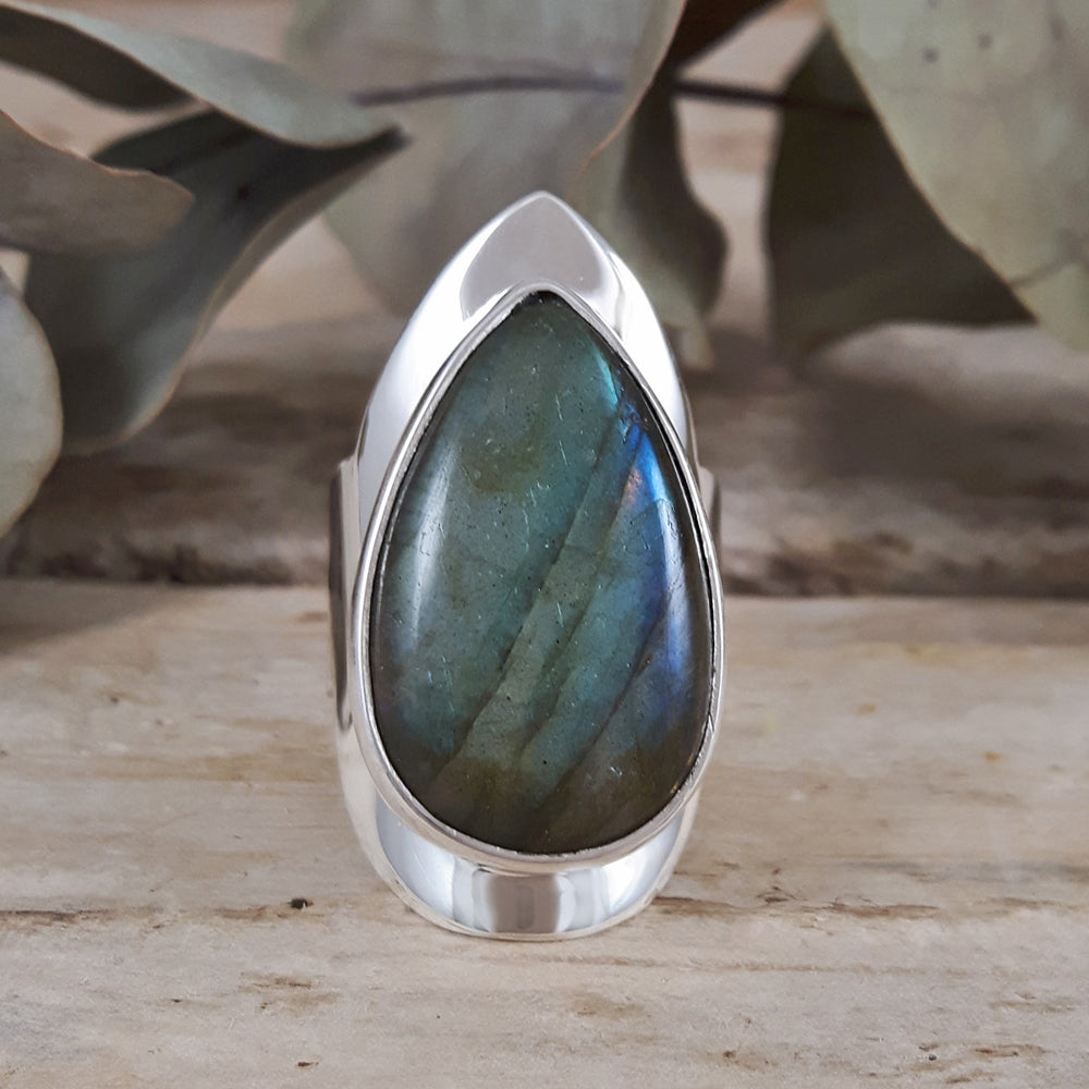 Monet Labradorite Teardrop L Ring B