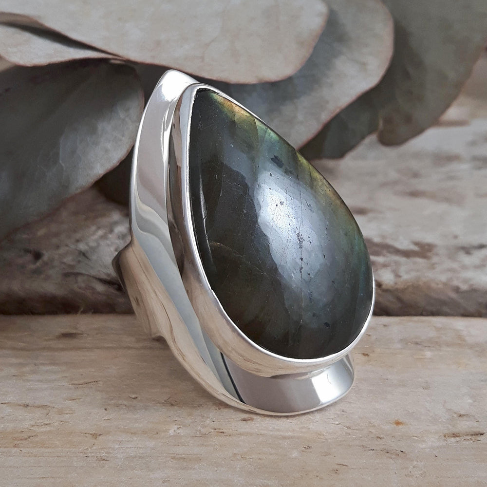 Monet Labradorite Teardrop XL02 Adjustable Ring A