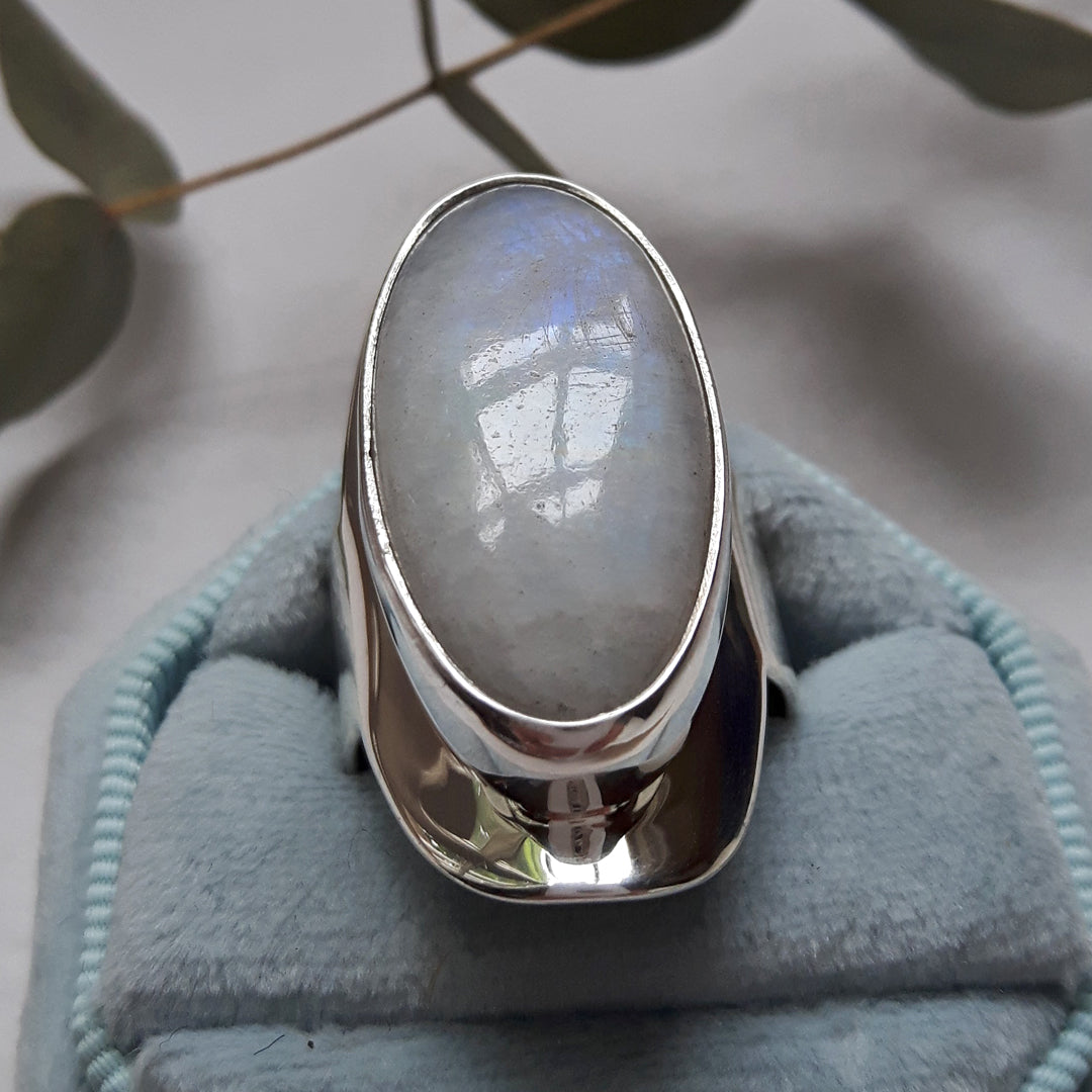 Monet Moonstone Oval XL Adjustable Ring A