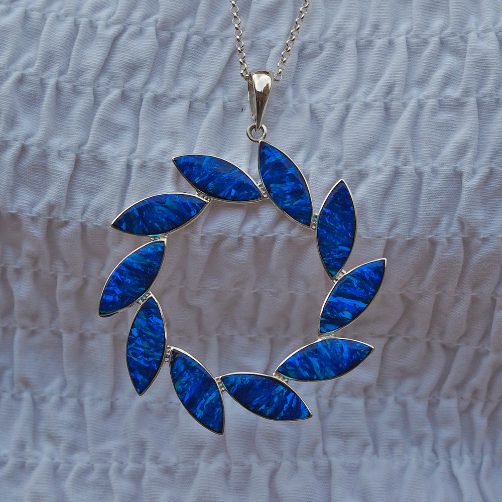 Flinder Larisa Blue Pendant