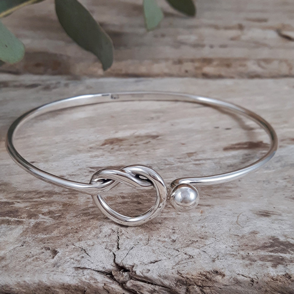 Love Knot Bangle