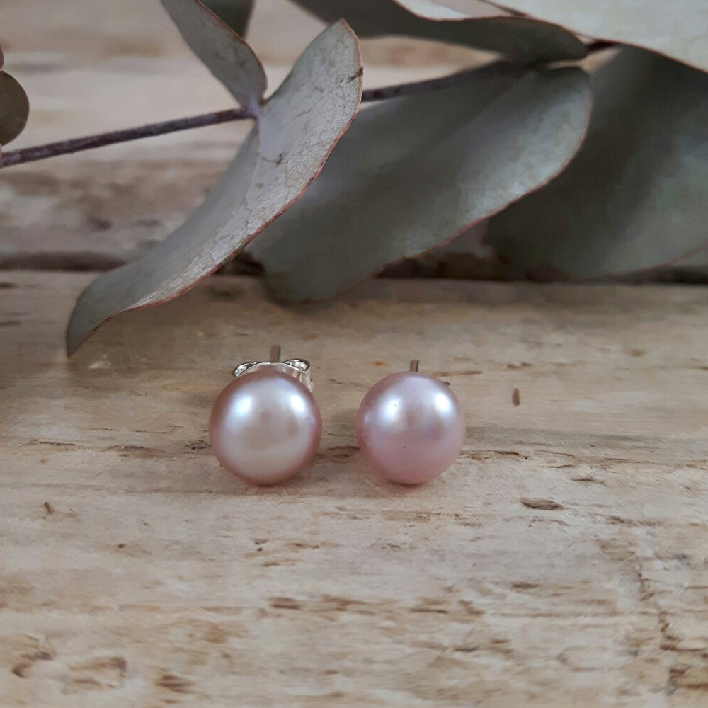 Pink Pearl Medium Stud Earrings