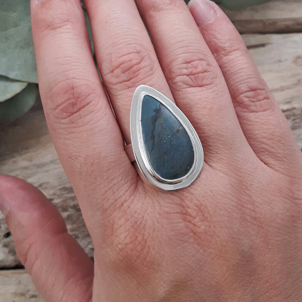 Dali Mexican Lapis M Teardrop Ring A