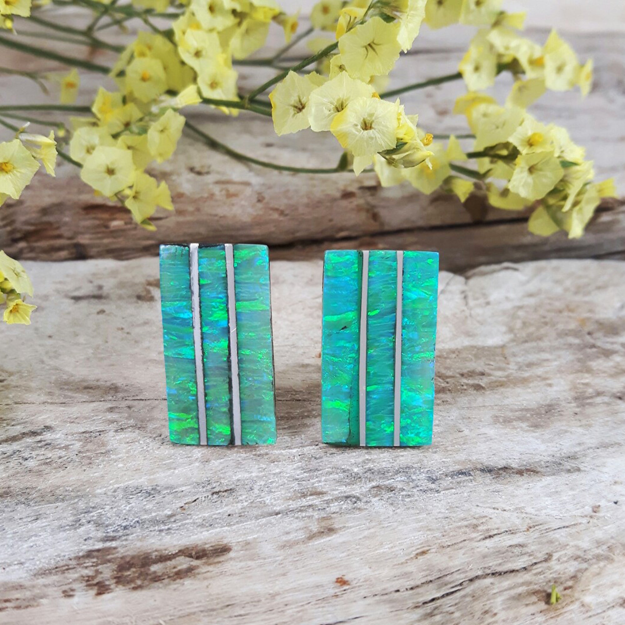 Flinder Nouveau Green Stud Earring