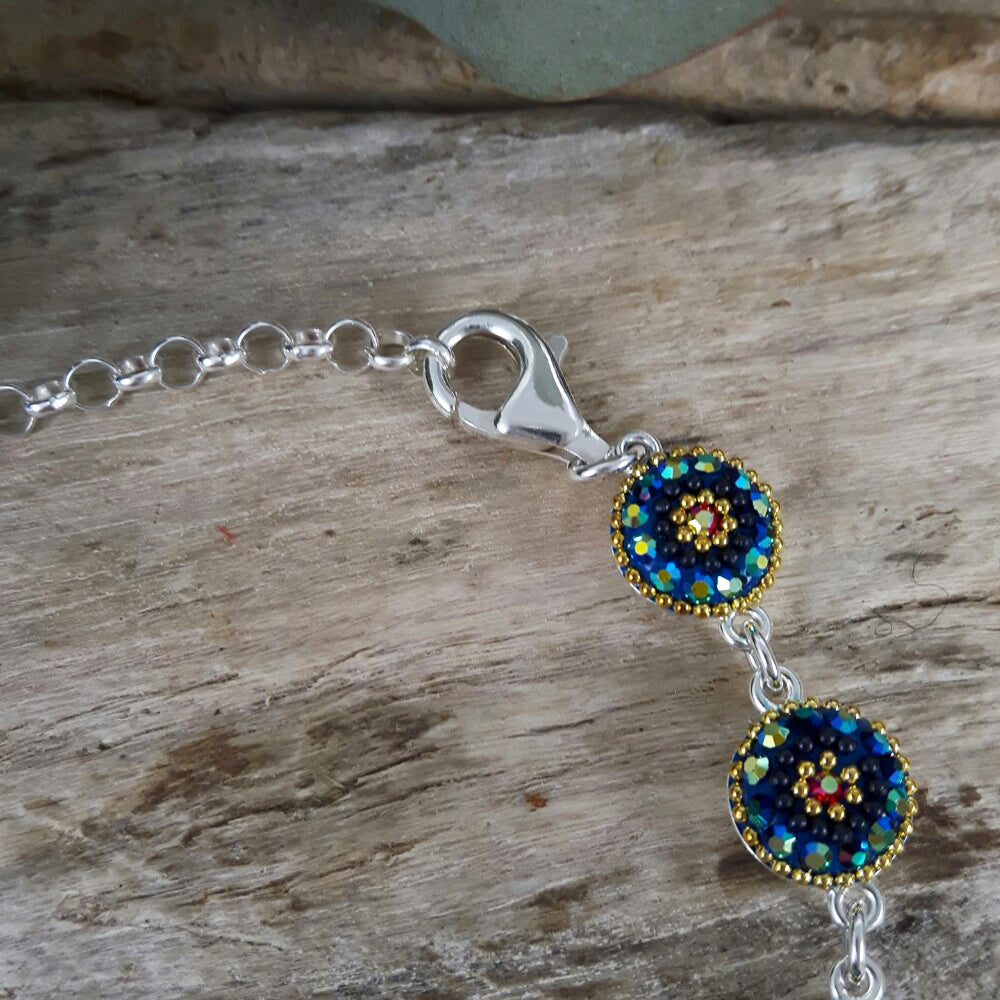 Allegra Iridescent Rd Daisy Bracelet