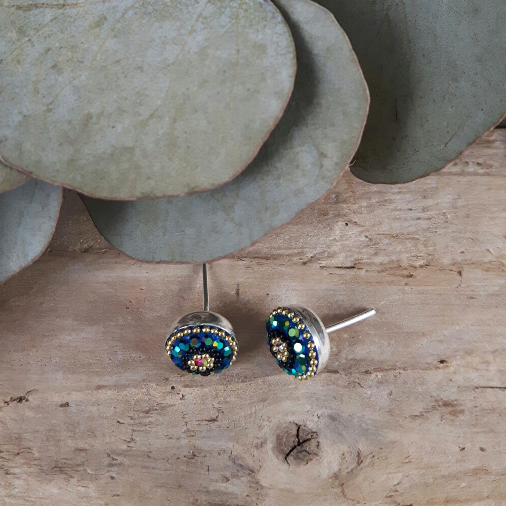 Allegra Iridescent Daisy Stud Earring