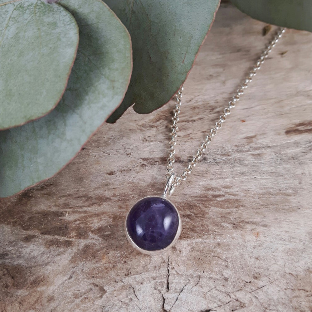 Grace Amethyst Pendant