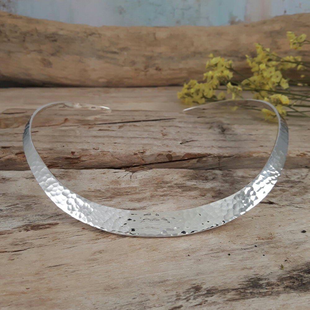 Classic Silver Hammered Choker Small