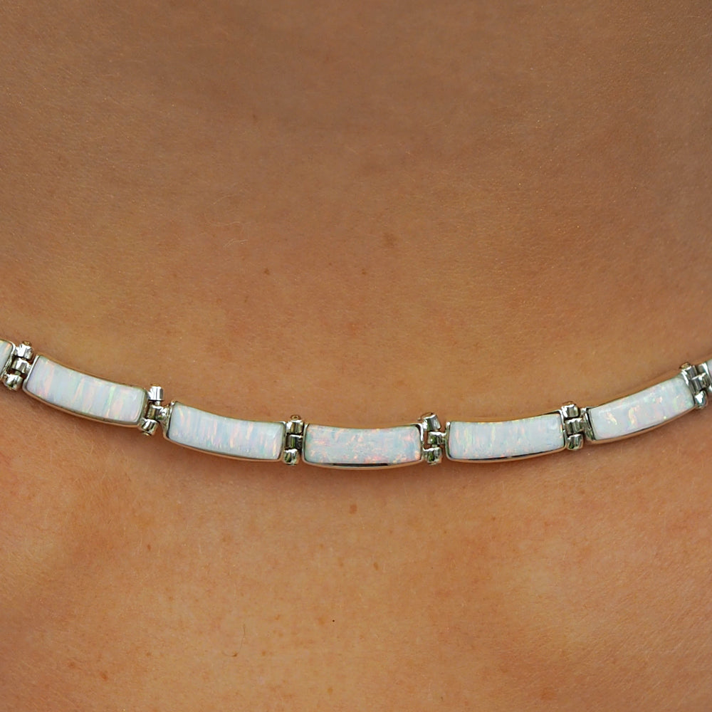 Flinder White Drift Necklace