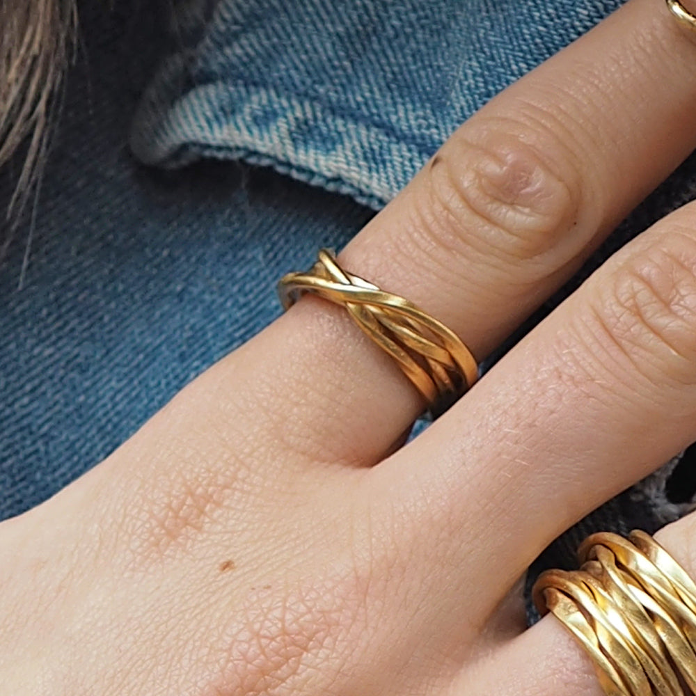 Lattice Thin Gold Ring