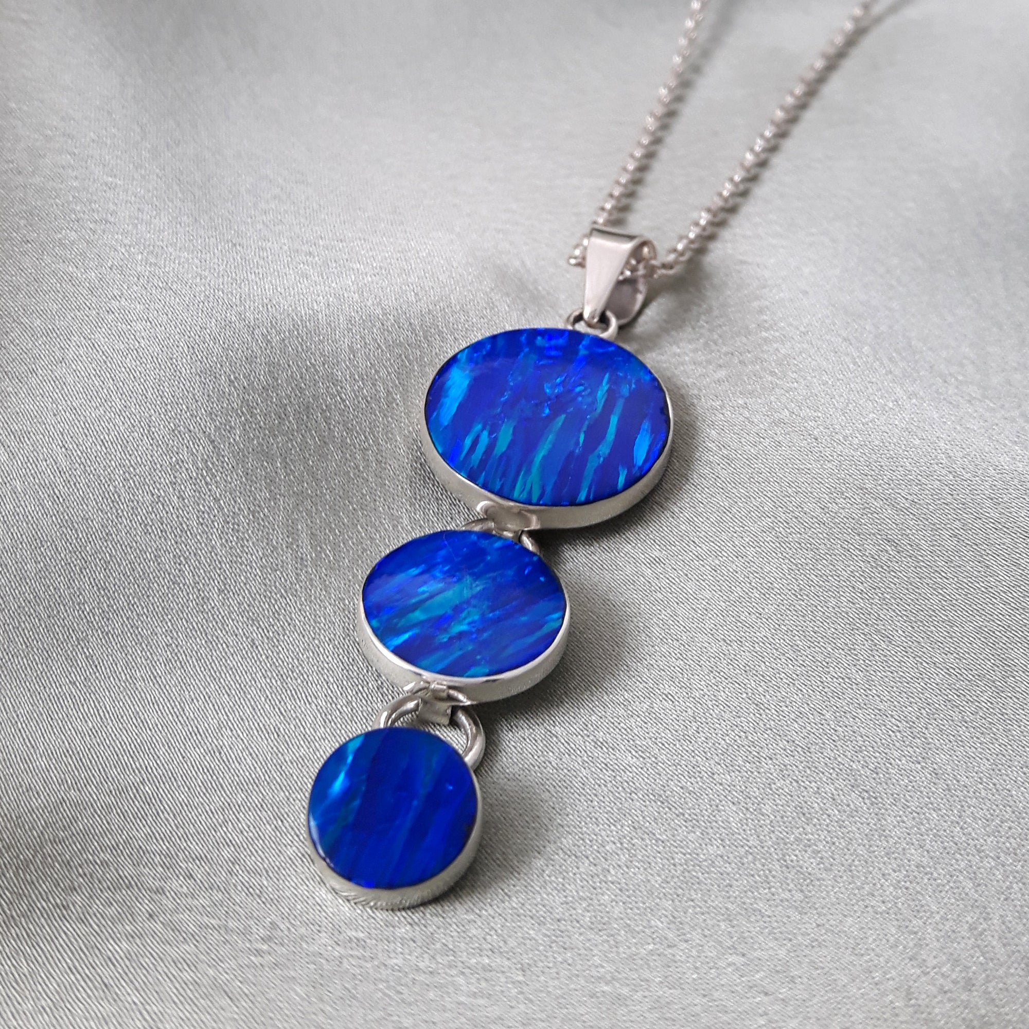 Flinder Blue Dotty Pendant