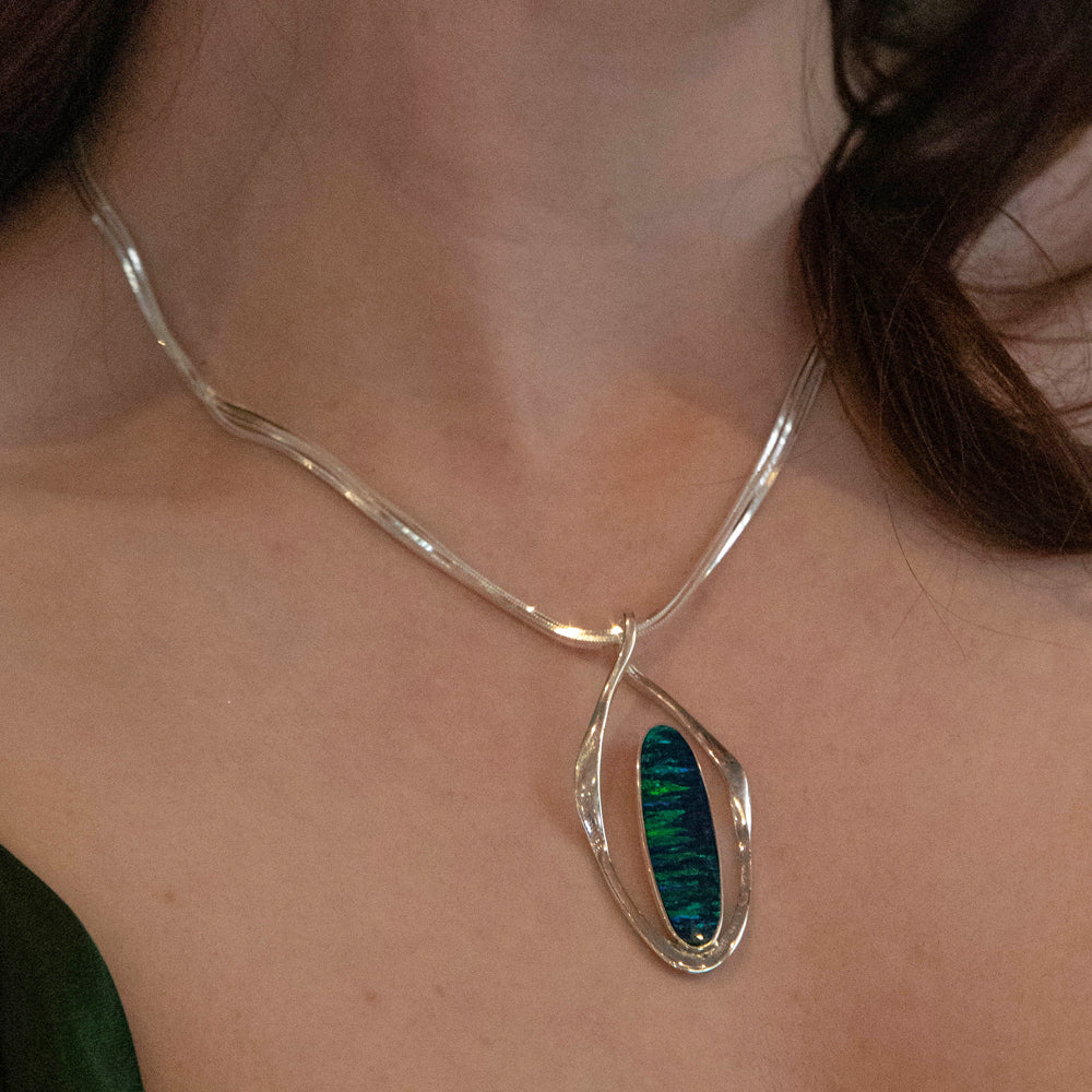 Flinder Emerald Flame Pendant