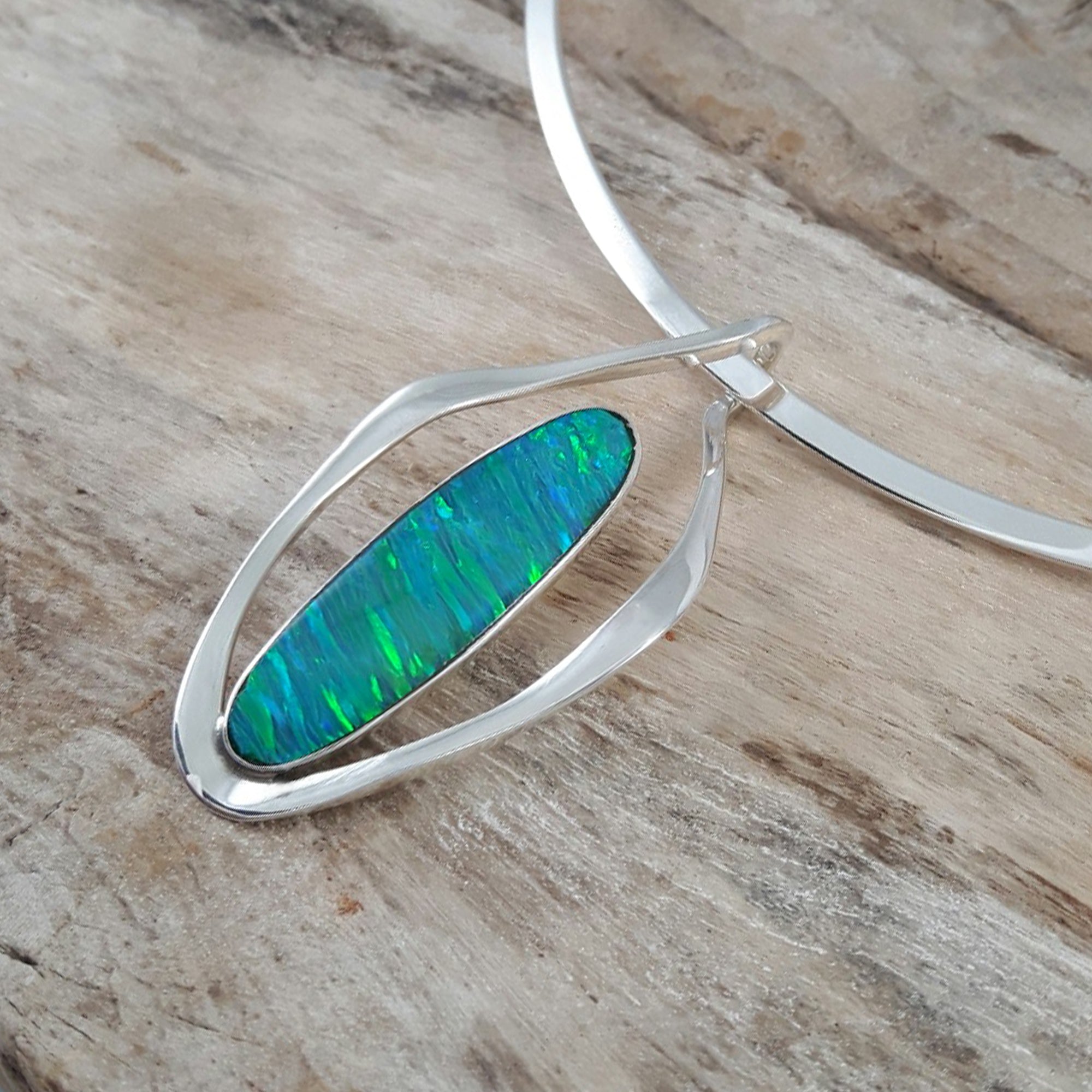 Flinder Green Flame Pendant