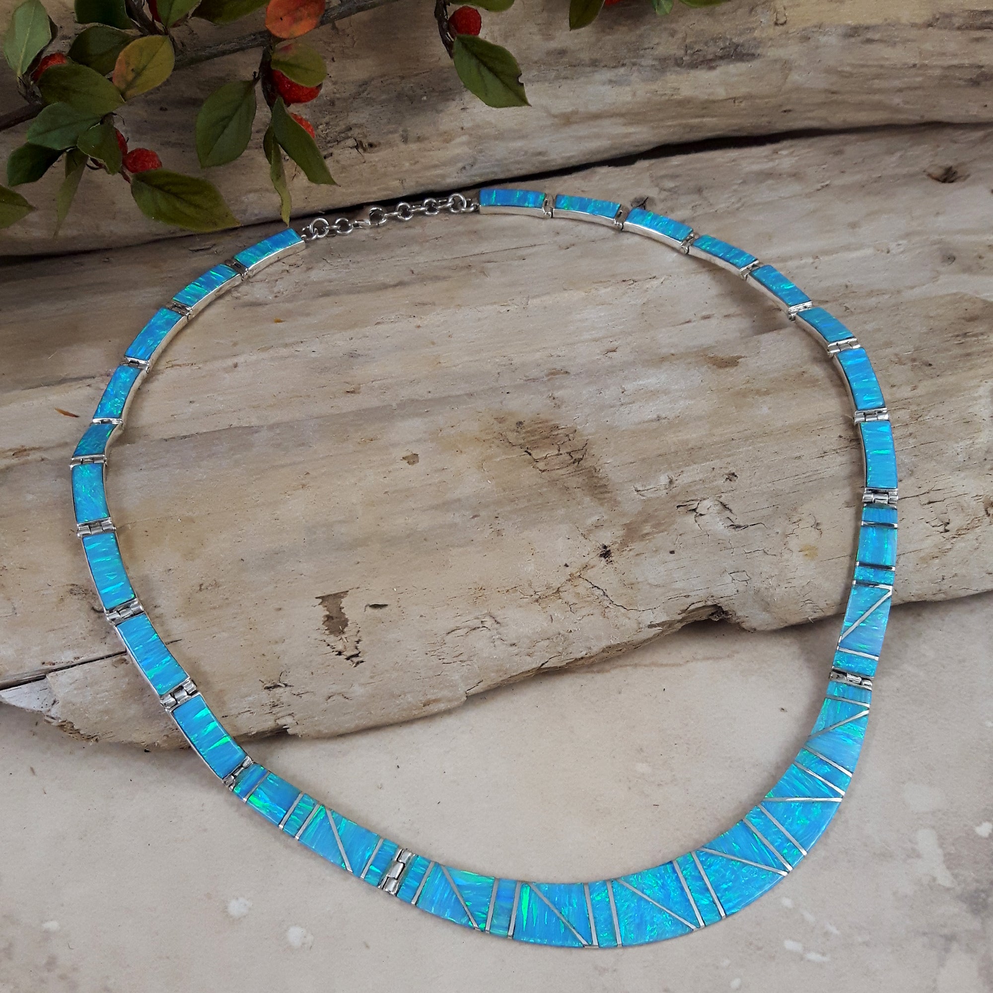 Flinder Nouveau Turquoise Necklace