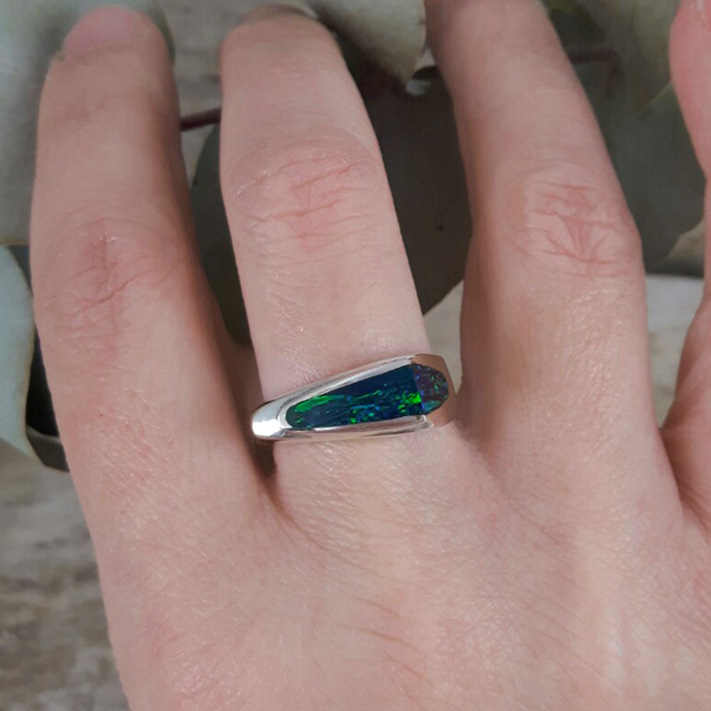 Flinder Rio Emerald Ring