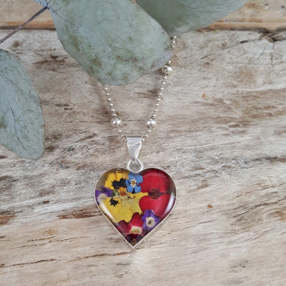 Flores Heart Medium Pendant