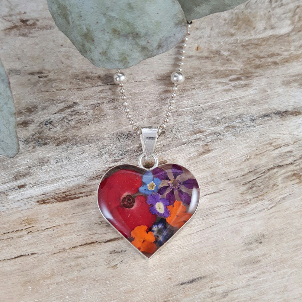 Flores Heart Medium Pendant