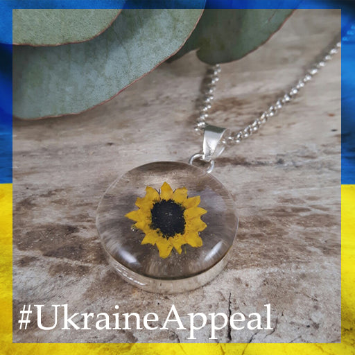 Flores Sunflower (no stem) Round Medium Pendant