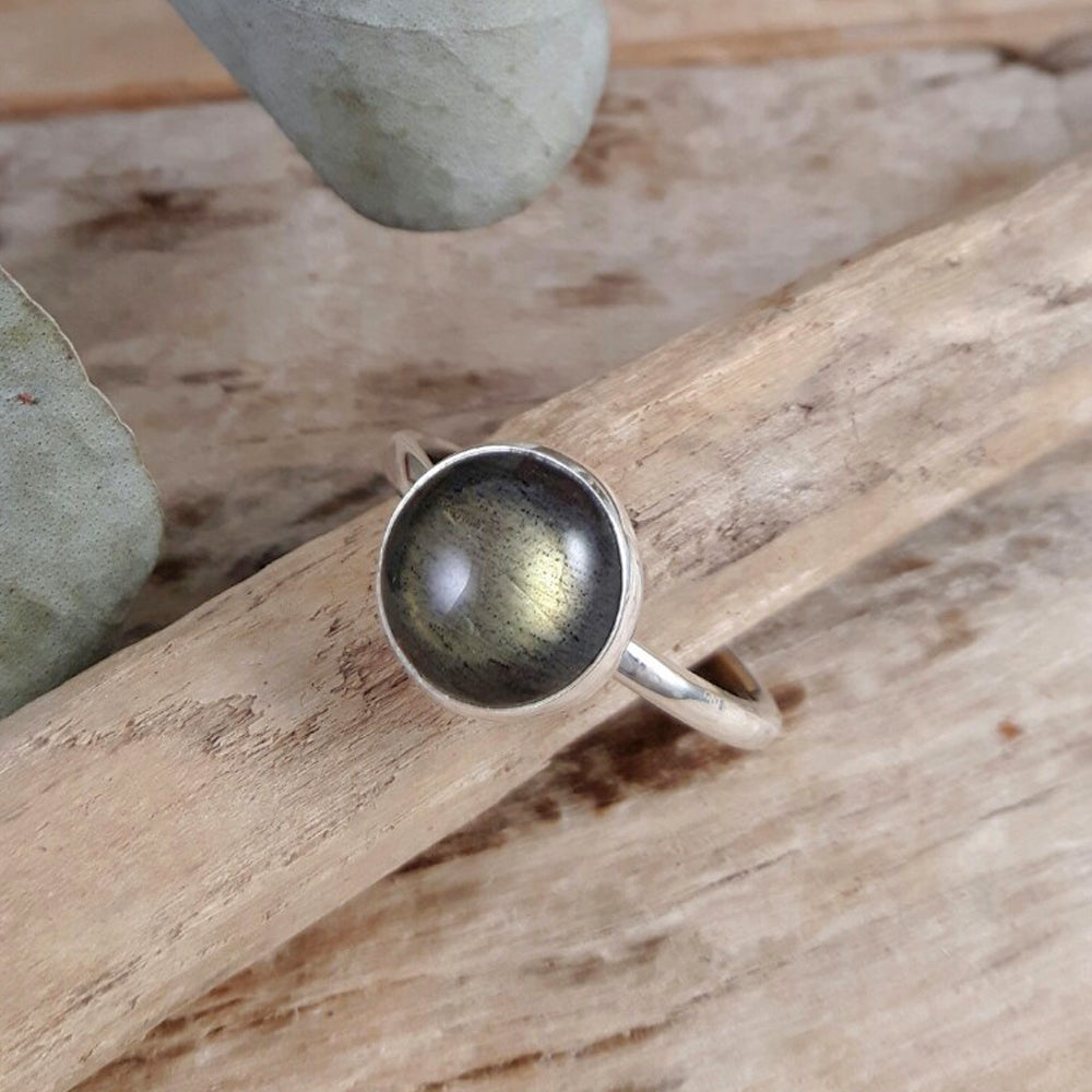 Grace Labradorite Ring