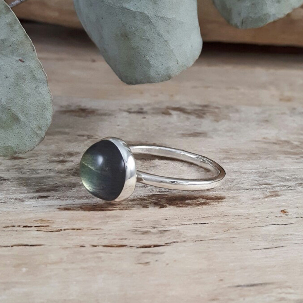 Grace Labradorite Ring